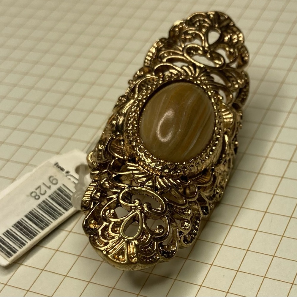 AMI oversized with elastic band ring - Picture 6 of 10